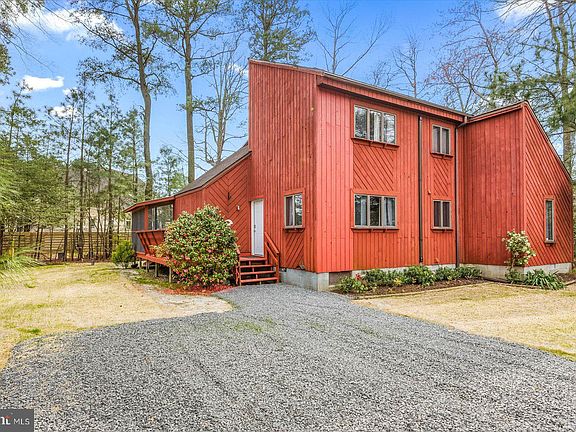 3rd image of 37733 Teaberry Cir