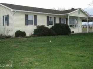 125 Breeze Hill Ln, Martinsburg, WV 25405