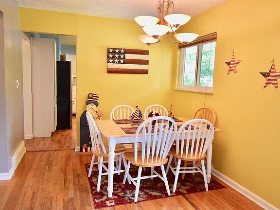 5th image of 3421 Oakmeadow Ln