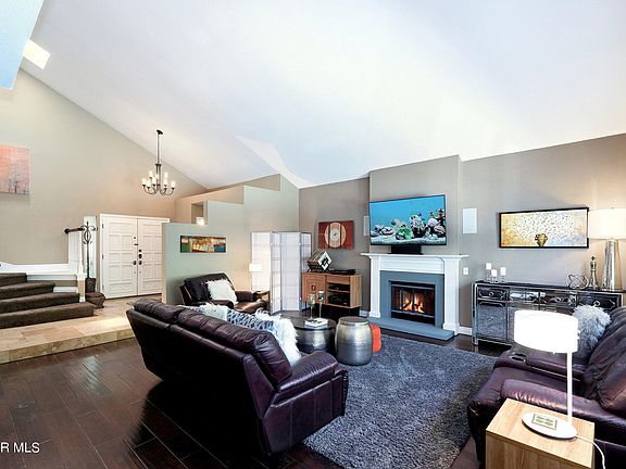 5th image of 3336 Casino Dr