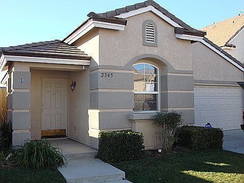 1st image of 2345 N Bentley Ave
