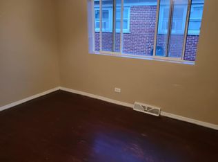 95 W Michael Ln, Addison, IL 60101