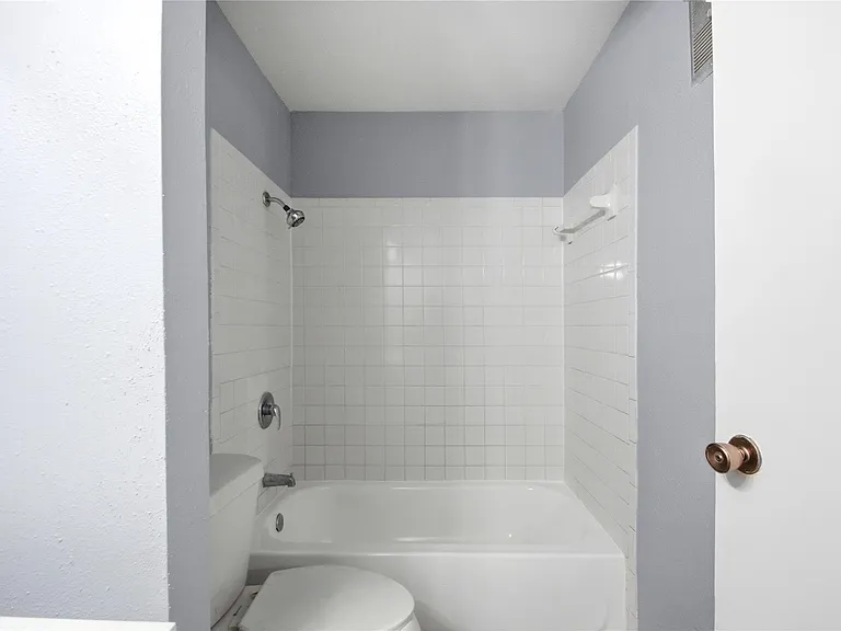 8918 Bissonnet St #112 — Photo 19
