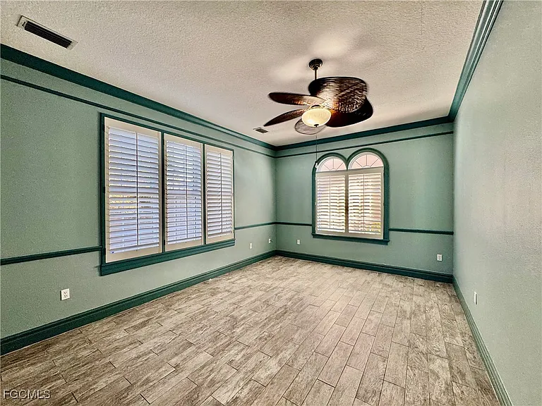 14370 McGregor Blvd — Photo 10