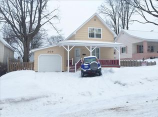 209 E Bremer St, Cadillac, MI 49601