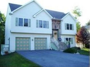 1470 Arbor Ln, York, PA 17406