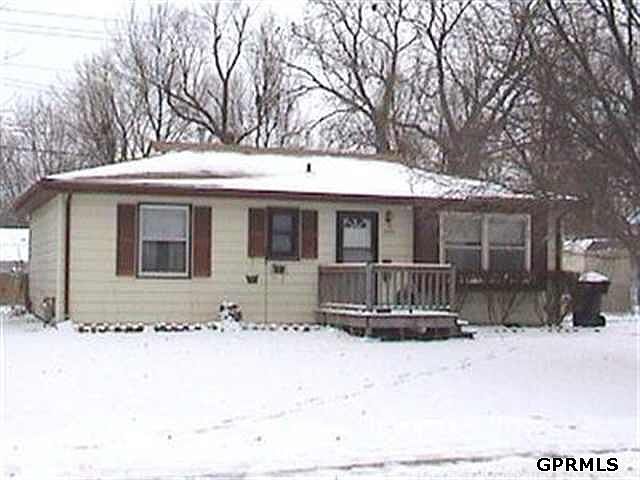 1st image of 7405 Park View Blvd
