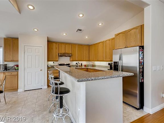 4th image of 7605 Ironwood Knoll Ave