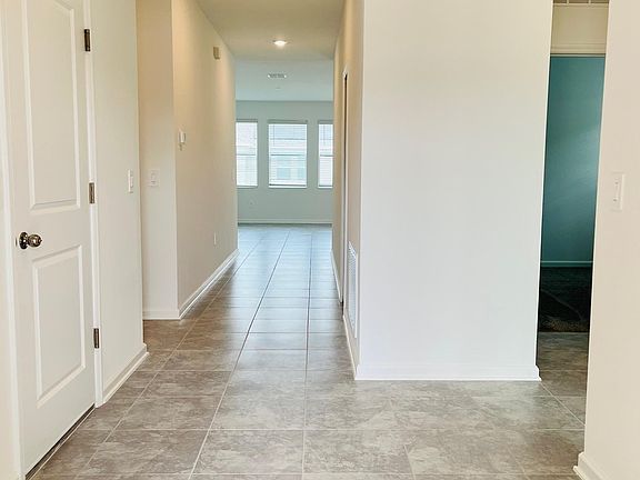 4th image of 507 Hatteras Rd