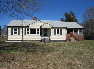 2914 Hickory Tree Rd, Winston Salem, NC 27127