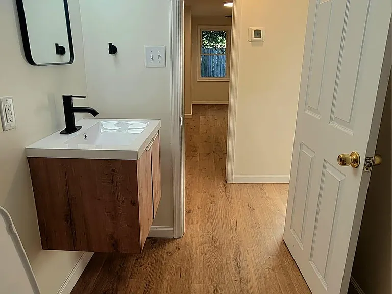 407 Bowers St — Photo 17