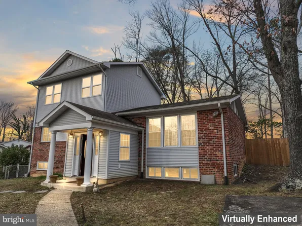 6813 Rolling Rd, Springfield, VA 22152