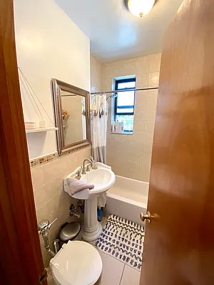 Rented by LRGNY Group, Inc. | media 30