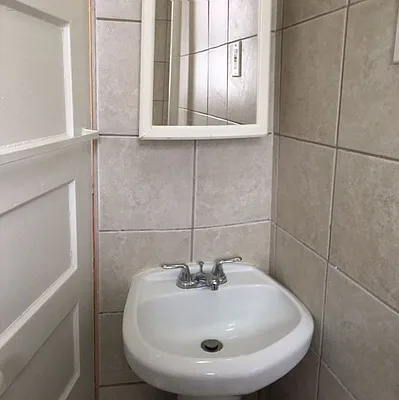 Rented by Living Dream Realty | media 31