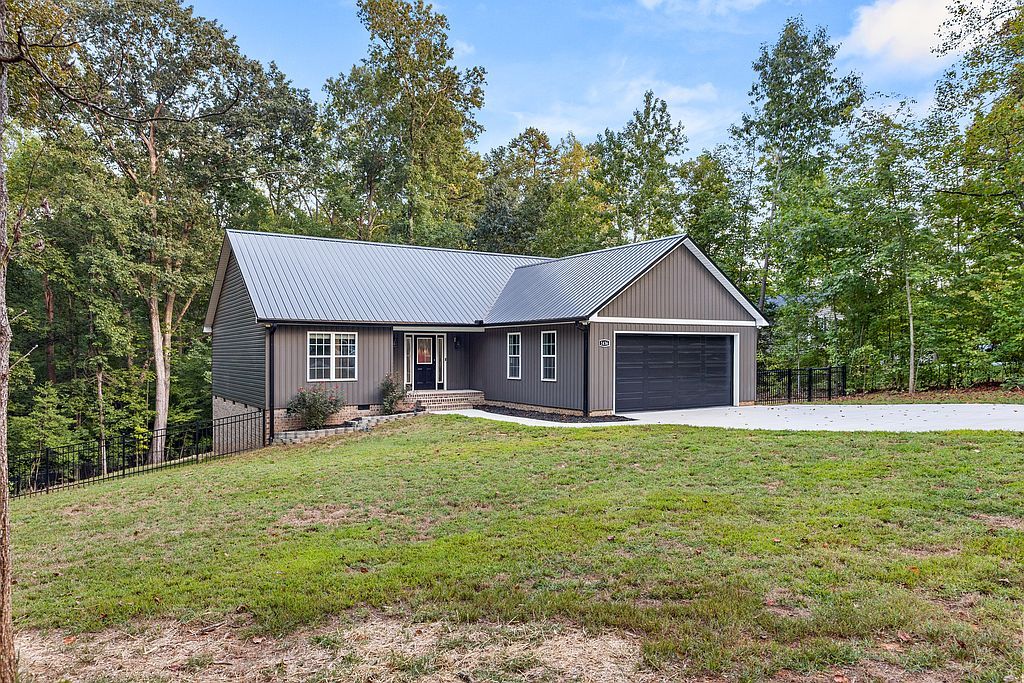 1436 Riverwood Dr - Property Image