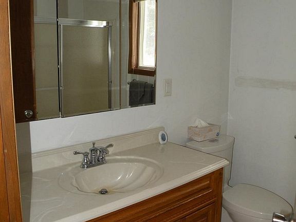 3rd image of 54 Havendale Dr