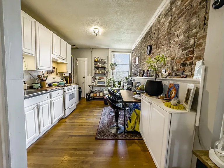 148 Berkshire St #6 — Photo 6