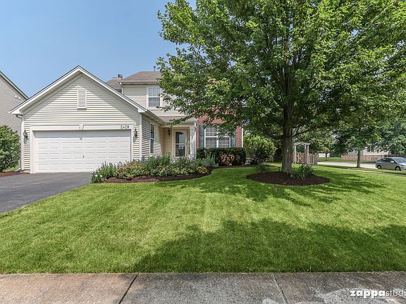 2nd image of 2428 Simon Dr