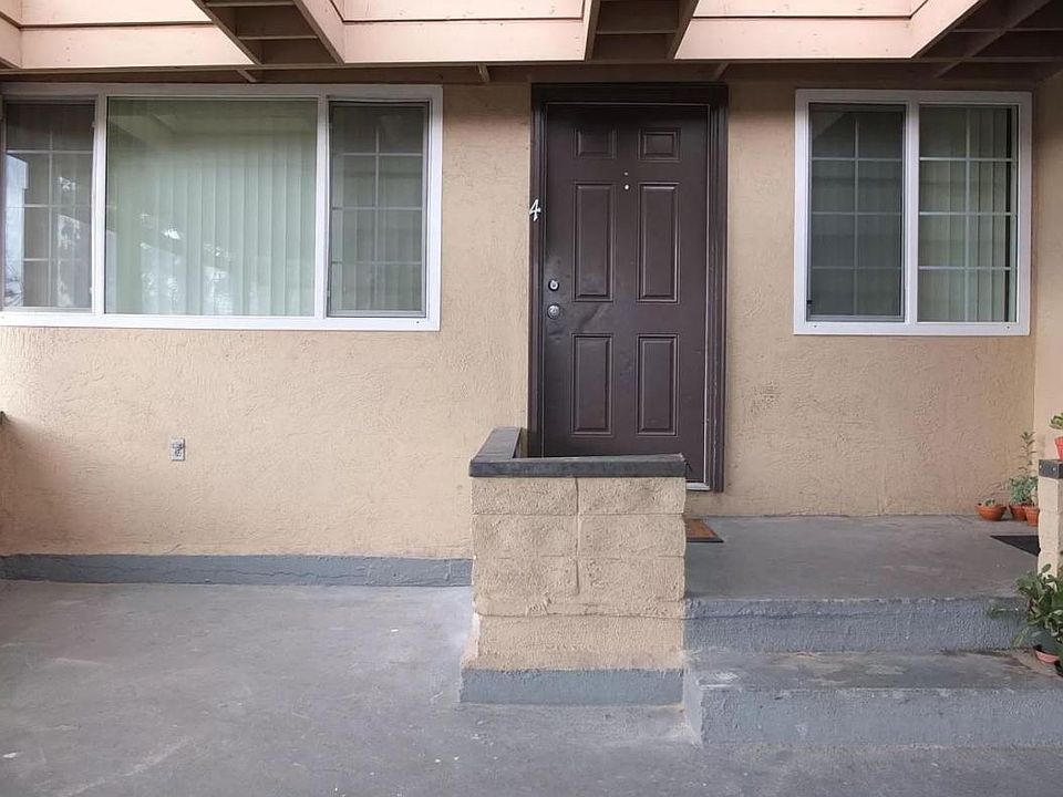 1st image of 20459 John Dr APT 4