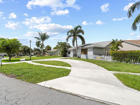 5th image of 4768 Brook Drive