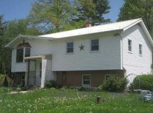 141 Caston Rd, Greenfield Park, NY 12435
