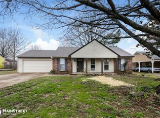 6425 Sandhurst Rd, Horn Lake, MS 38637