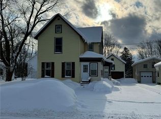 406 S James St, Carthage, NY 13619