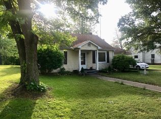 Christian St, Worthington, IN 47471