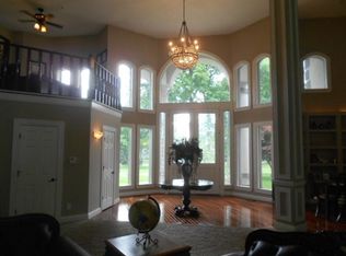 2122 N Lakeview Dr, Sullivan, IN