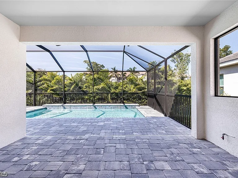 17812 Summerland Key Ct — Photo 27