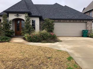 423 Sandy Bay Dr, Broussard, LA 70518