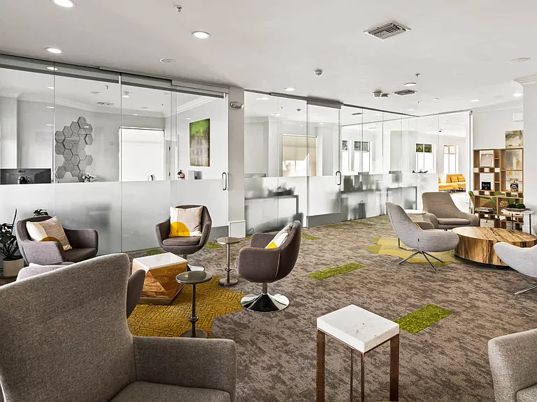 Leasing Center