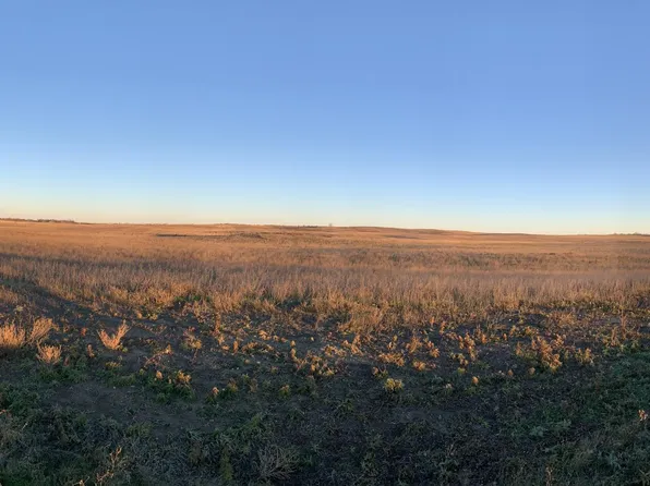 3601 14b St NW, Garrison, ND 58540