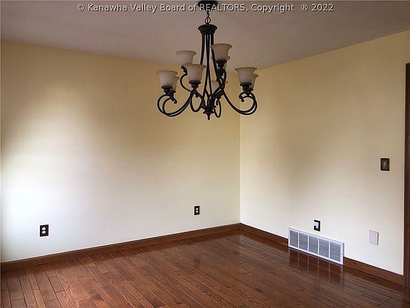 5th image of 6304 Highland Dr