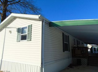 379 Westwoods, Amherst, OH 44001