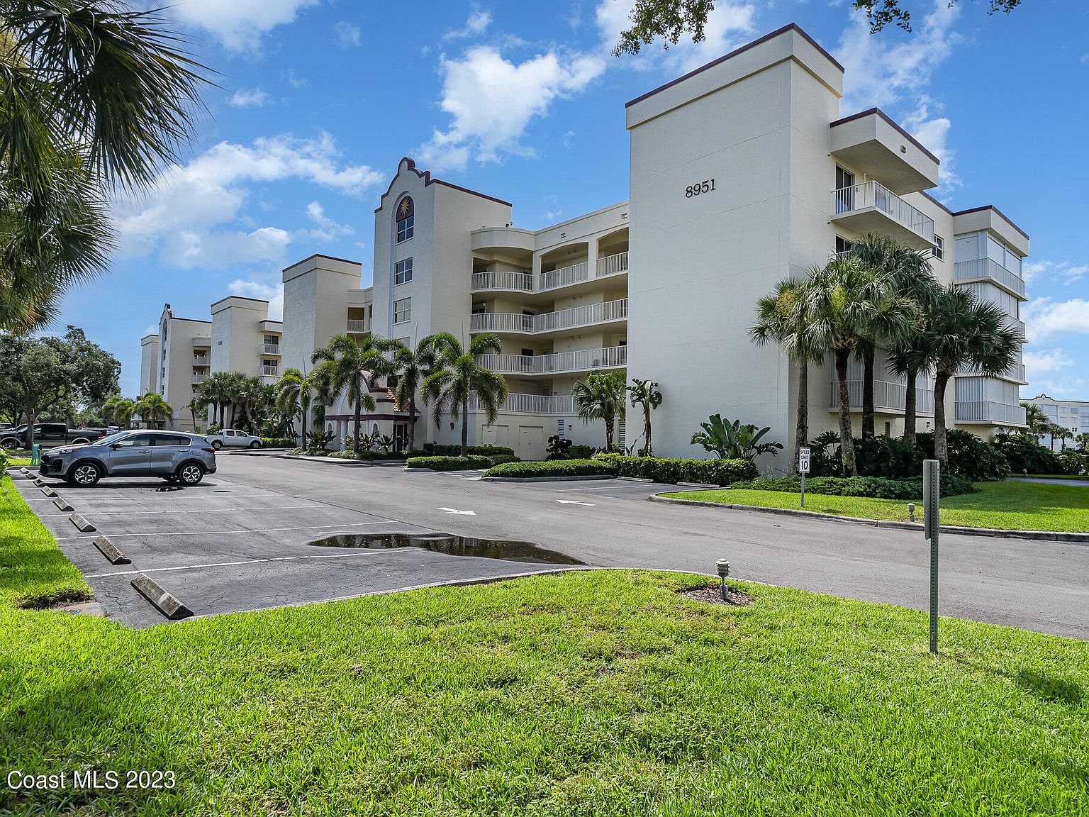8951 Lake Dr APT 504, Cape Canaveral, FL 32920 | Zillow