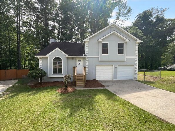 320 Rebecca Lake Way, Fairburn, GA 30213