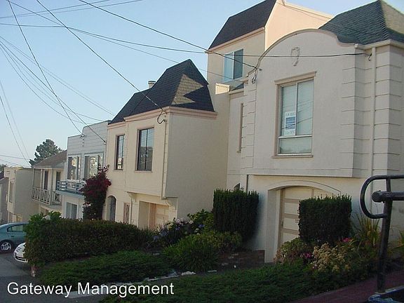 3rd image of 1763 32nd Ave