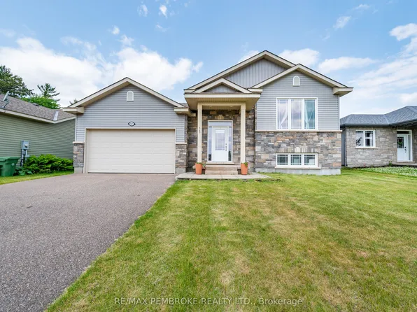 547 Gardner Cres, Petawawa, ON K8H 0C4