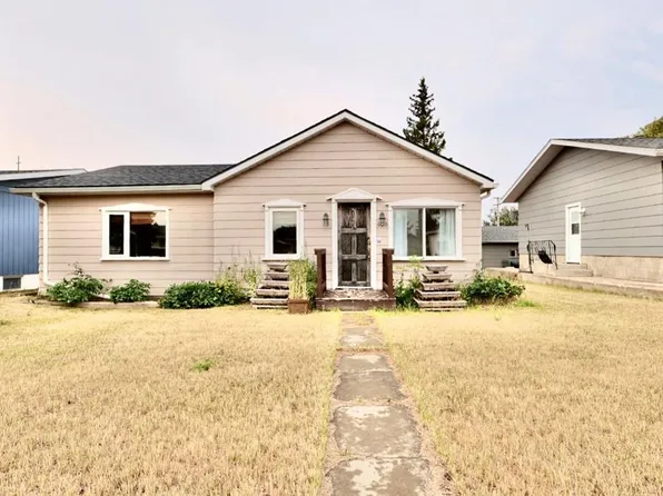 409 N 3rd Ave E, Oyen, AB T0J 2J0