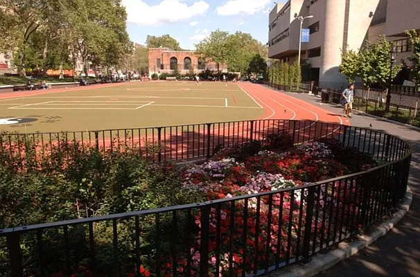 Rented by Evergreen Realty & Investments | media 10