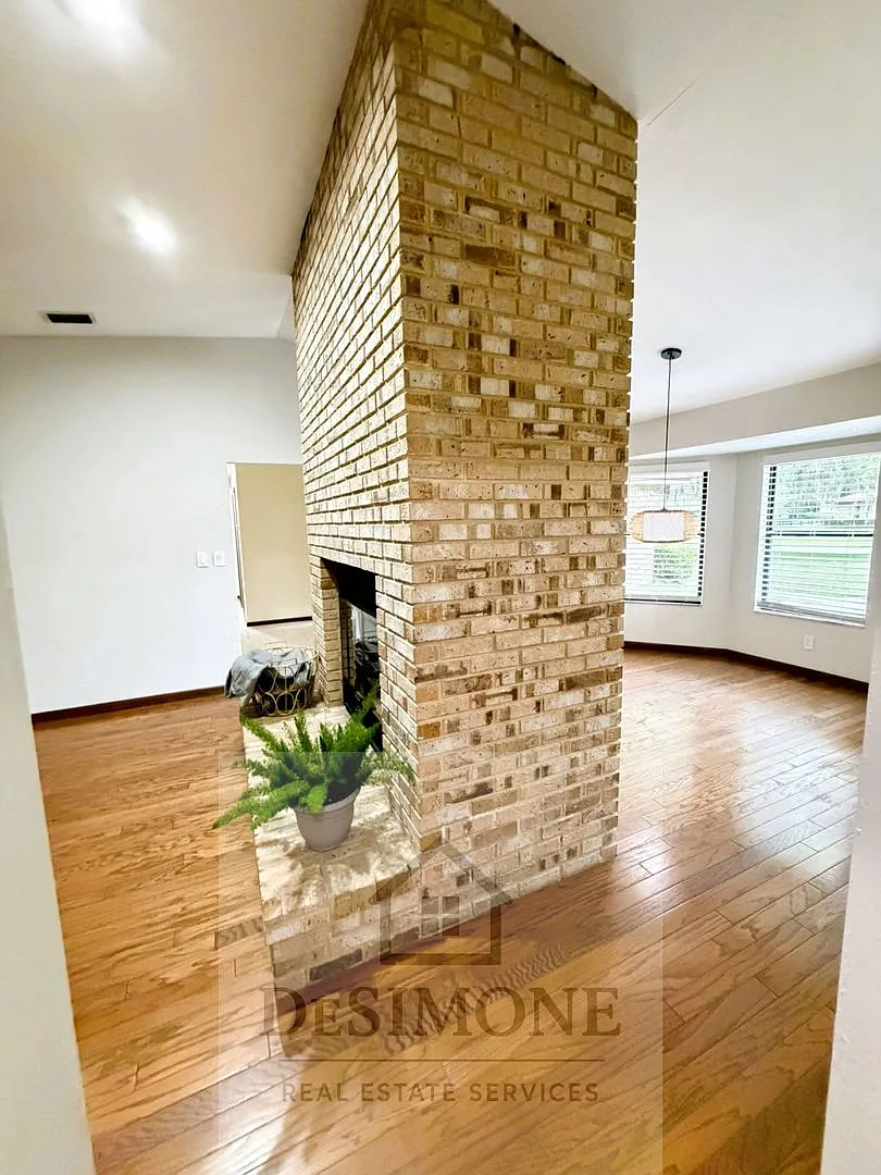 Spacious 3BR Home in Country Oaks Close to West Marion Hospital, Shopping, Dining & WEC — Photo 4