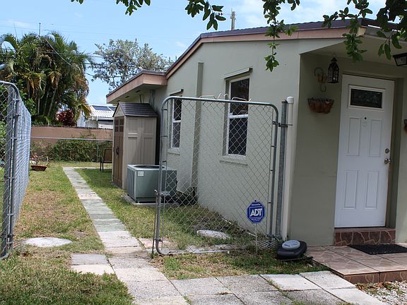 3rd image of 5650 NE 7th Ave