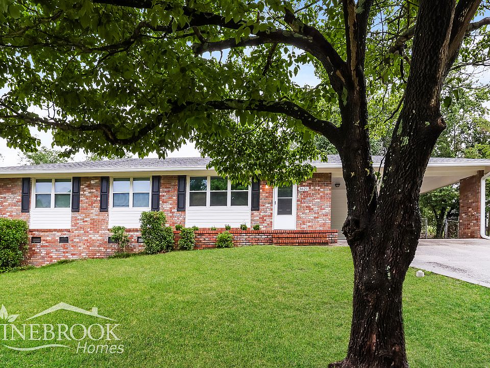 1st image of 3621 Lexington Dr