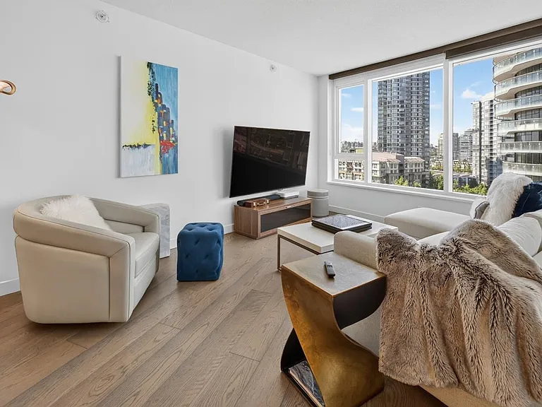 68 Smithe St #1110 — Photo 10