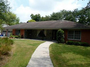 610 W James Ave, Baytown, TX 77520