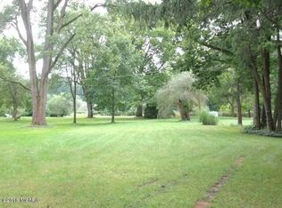 1320 Phoenix St, Niles, MI 49120