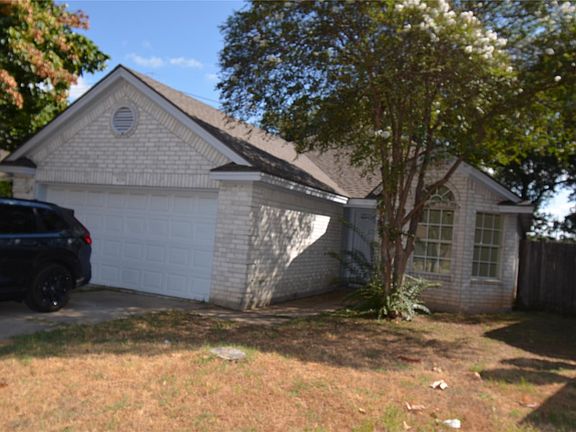 3rd image of 4729 Castleman Dr