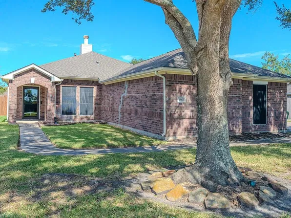 4915 Cotton Creek Dr, Cove, TX 77523