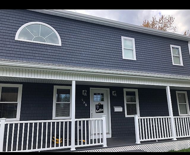 1st image of 455 Oliver St